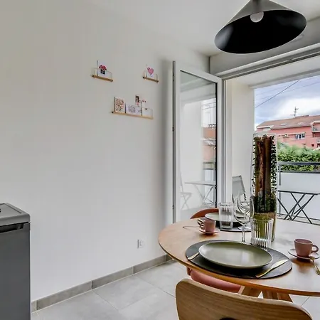Oiqia Bonnefoy ~ Appartement 1 Chambre Avec Balcon Toulouse Exterior photo