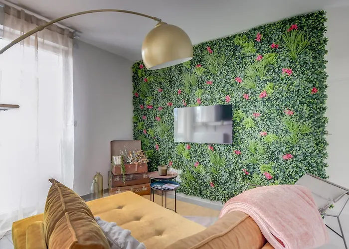 Oiqia Bonnefoy ~ Appartement 1 Chambre Avec Balcon